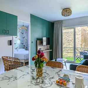 Le Liberté Centre-ville Aparthotel Vannes