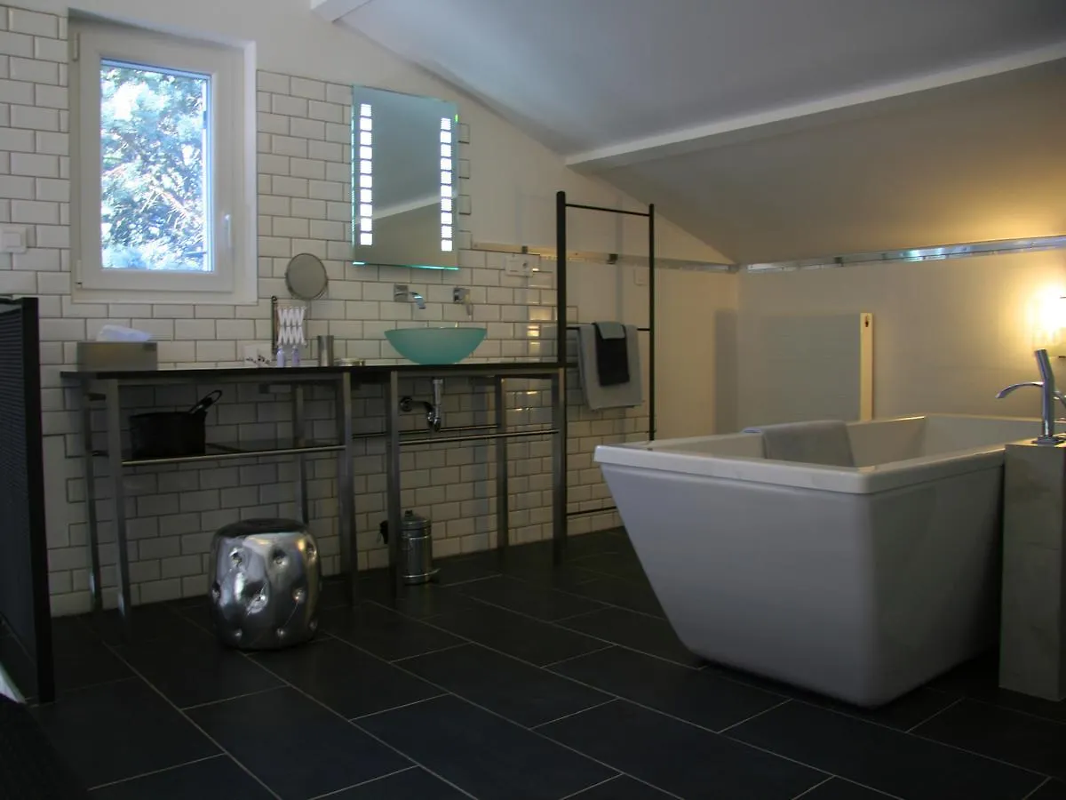 Couleur Lavande Bed & Breakfast Le Thor 3*,